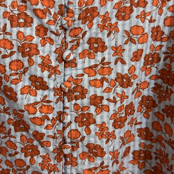 Madewell top. - Picture 3 of 11